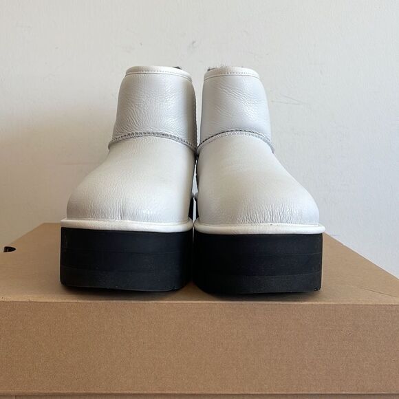 UGG Classic Mini Platform Ultra Matte White Women Size 11 - Picture 6 of 15